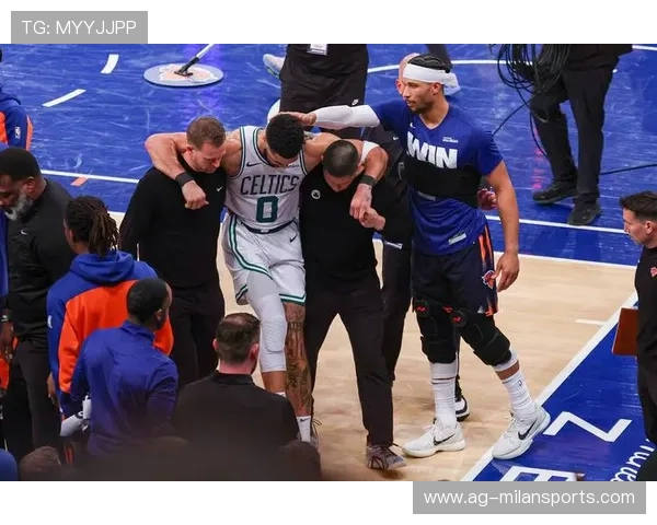 布朗快攻反击，凯尔特人进攻高效——领跑NBA赛季的新动力